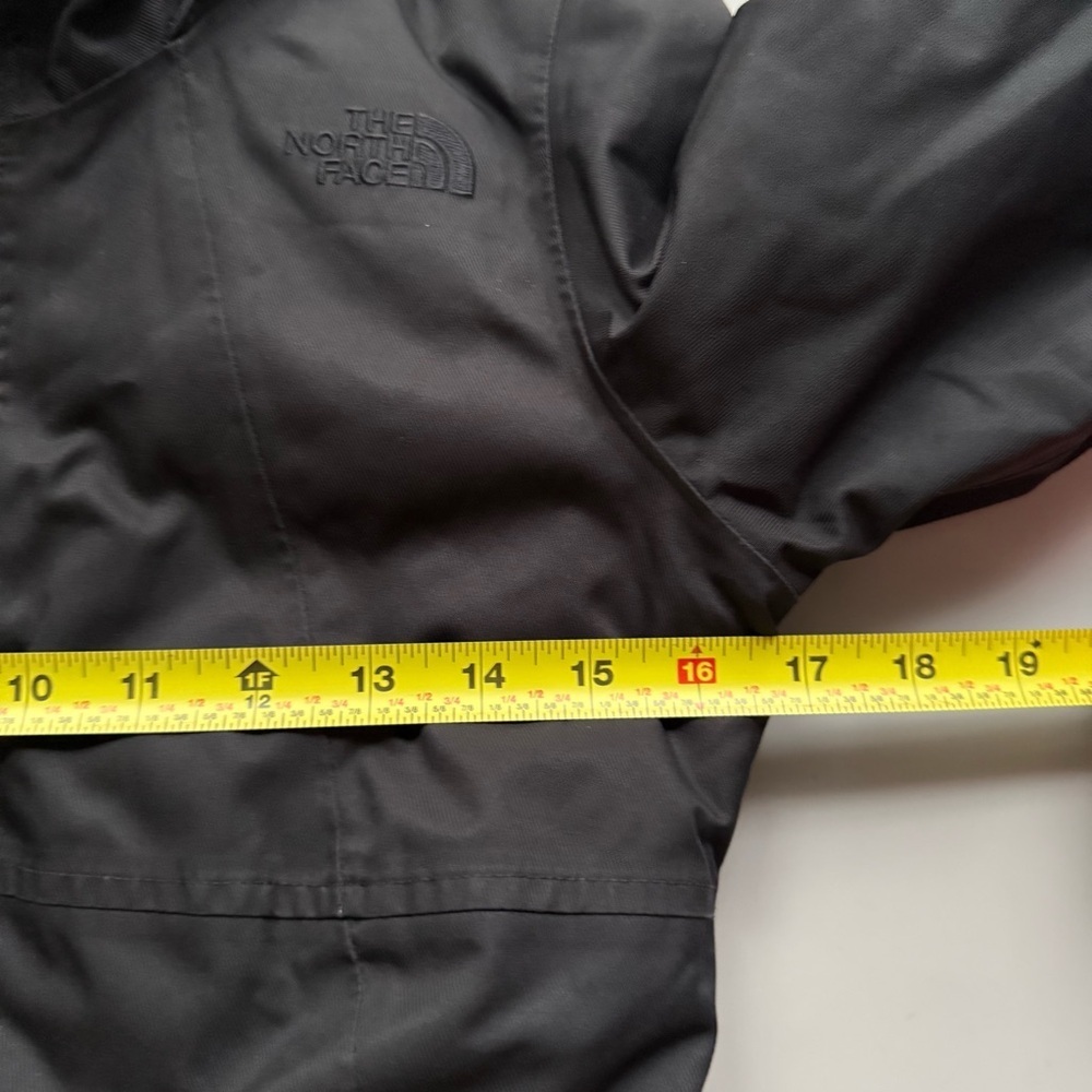 The North Face Girls Small Black Down DryVent Parka Faux Fur Hood Jacket 7/8 - Picture 7 of 9